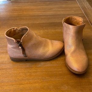 Girls Cat and Jack Sparkle Boot Size 1